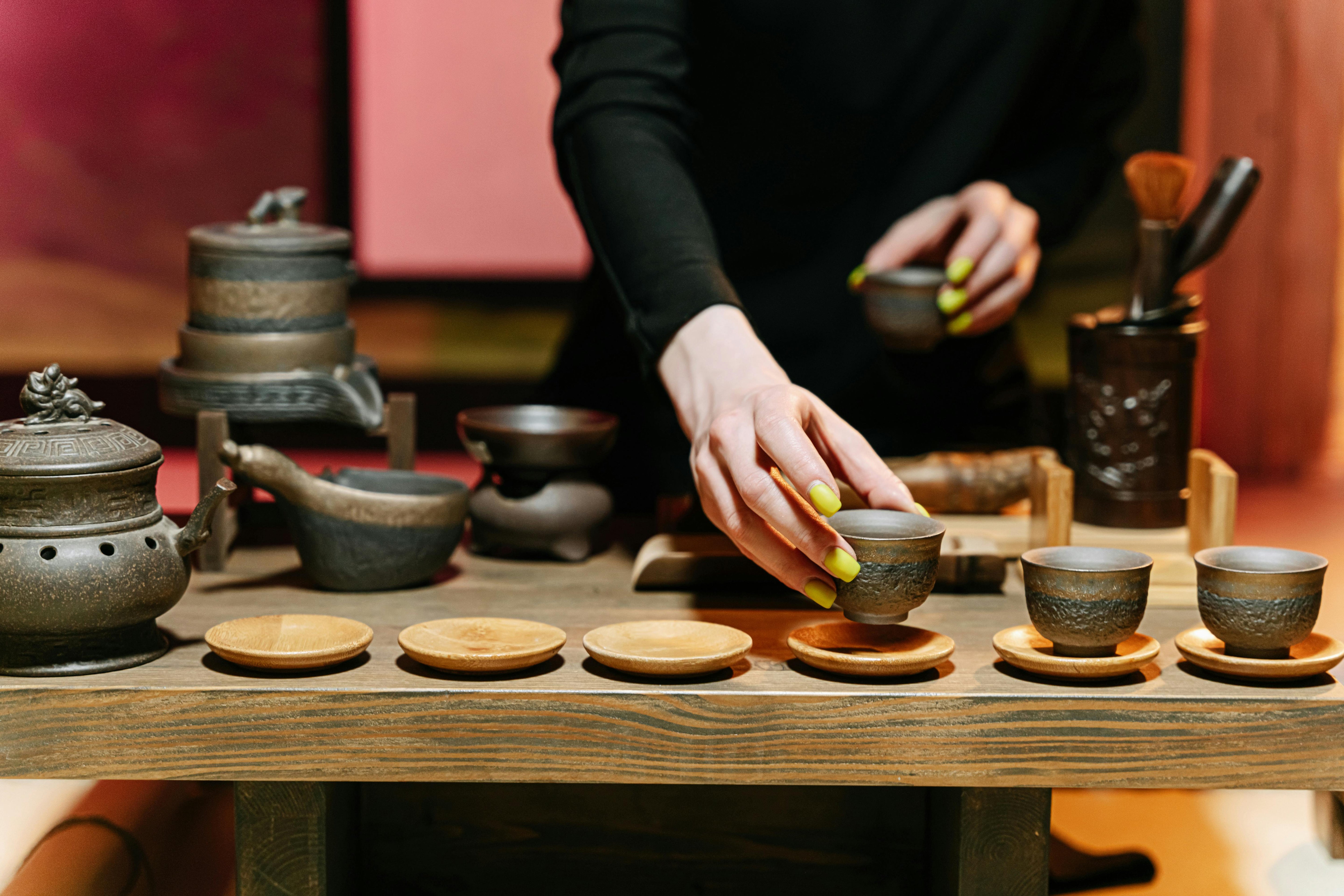 Primary Guide to Japanese Tea Utensils